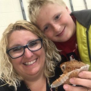 Meet your Posher, Andrea